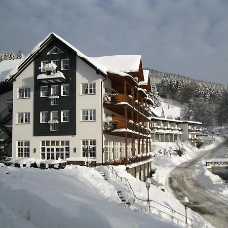 Land- Und Kurhotel Tommes Nordenau Exterior photo